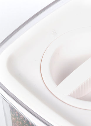 Tight-Seal Food Containers