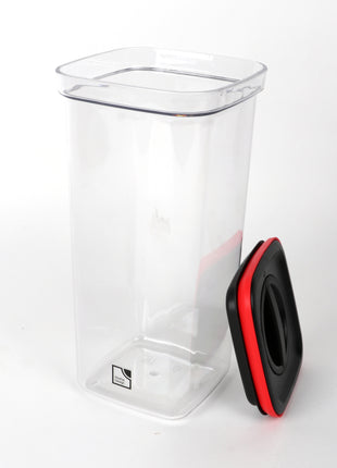 Tight-Seal Food Containers
