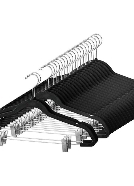 4 Velvet Hangers for Sets with clips